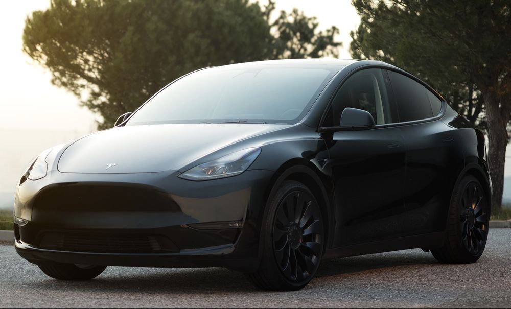 Tesla Model Y Performance517712192115189765