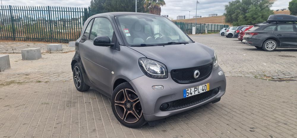 Carro Smart for two