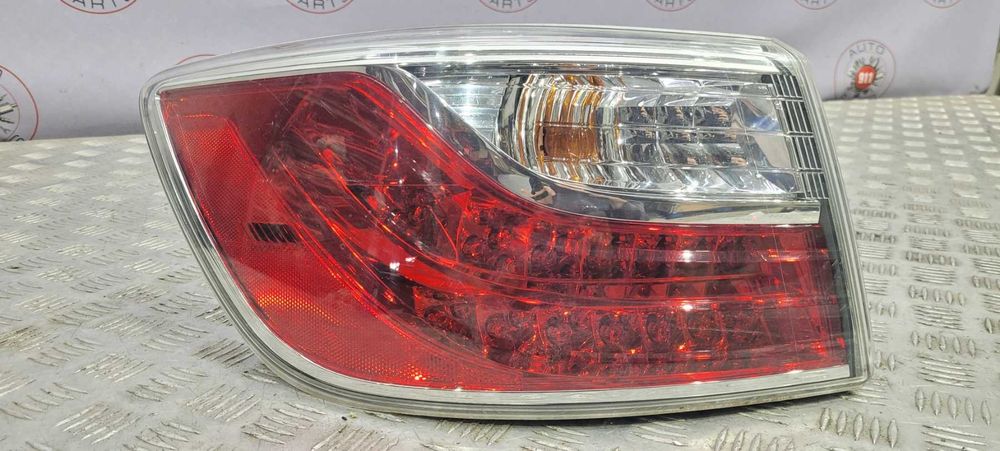 Лівий задній ліхтар на Mazda CX-9 2010-2012