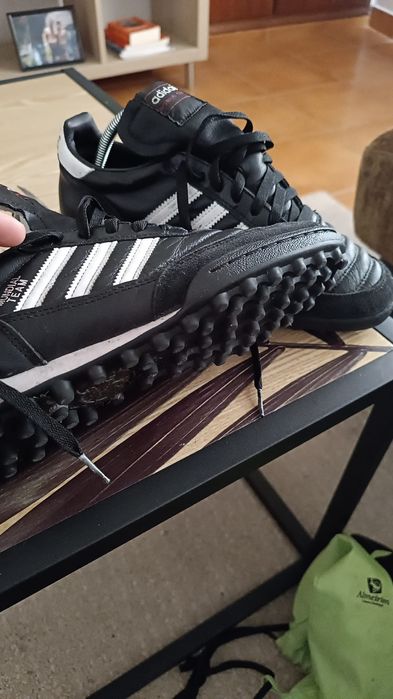 Chuteiras Adidas Mundial Team – Tamanho 41 – Quase Novas!