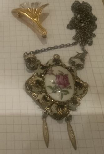 Бижутерия ретро винтаж