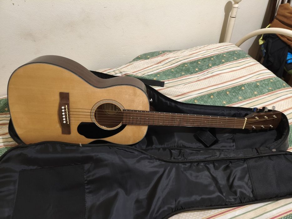 Guitarra acústica Fender classic