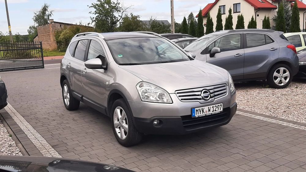 Nissan Qashqai+2