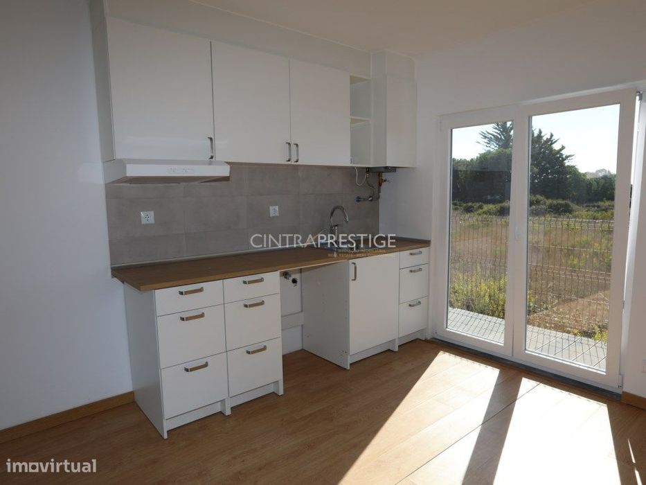Arrendamento de Casa T1 - Pernigem / S. joão Lampas
