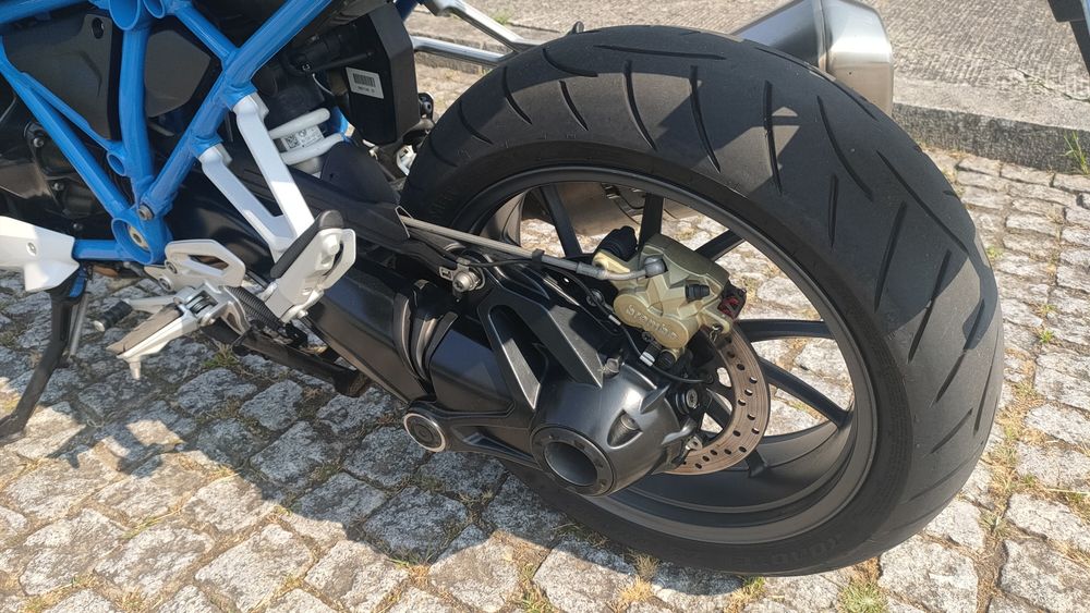 BMW R1200R 125cv 2017