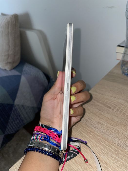 Alcatel A3 XL, branco
