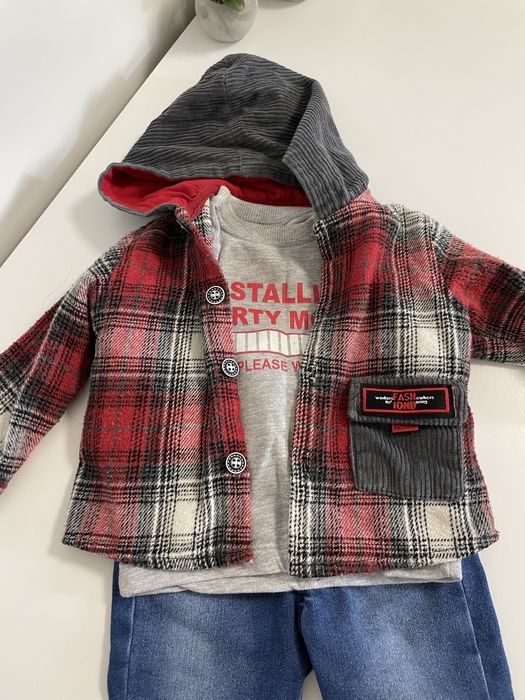 Костюм для хлопчика 9-12 місяців ( сорочка, реглан, джинси)