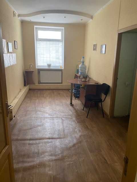 Продам комерційну нерухомість