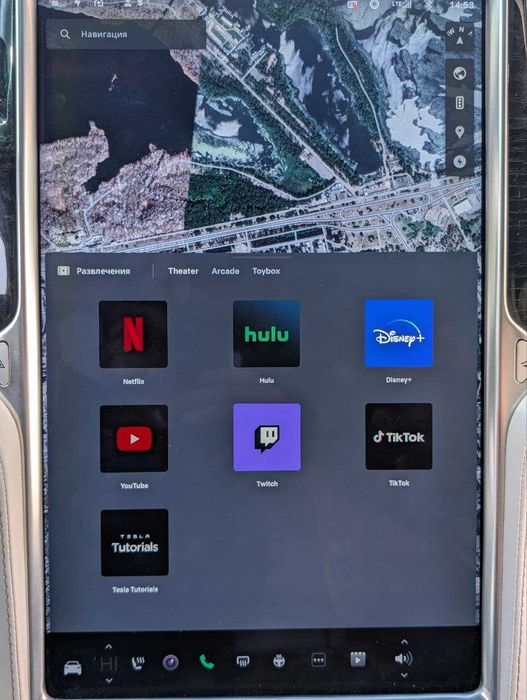 Продам власну Tesla model X 2017 року