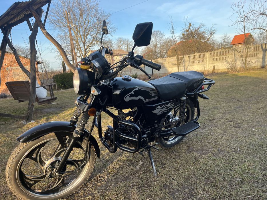 Продам мустанг 125