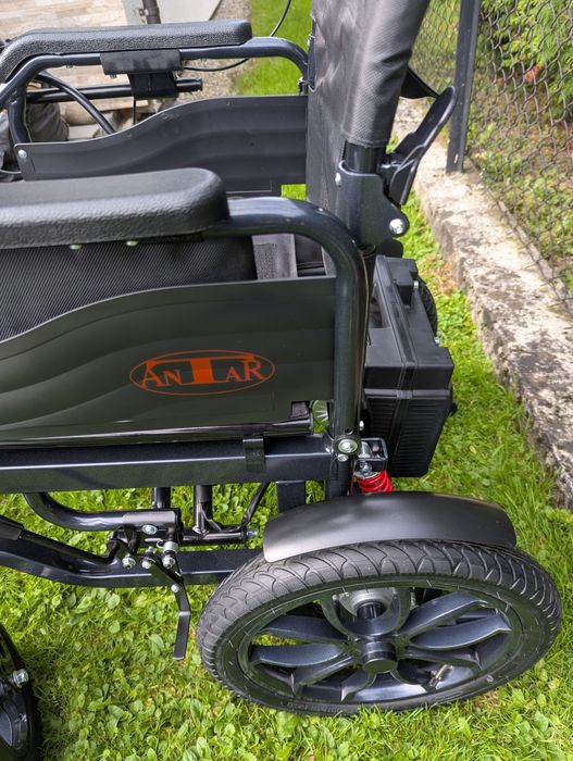 Wózek inwalidzki elektryczny Antar