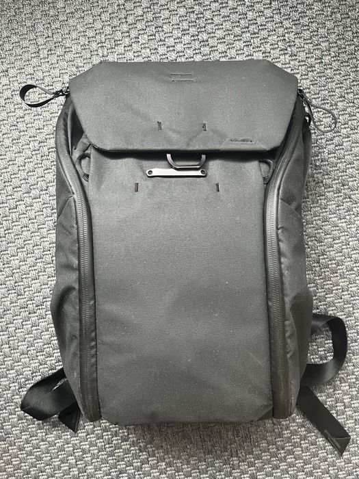 Plecak na laptopa i sprzet Peak Design Everyday Carry 20l czarny black
