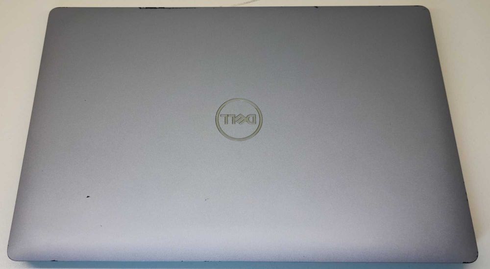 Ноутбук Dell Precision 3550 / i7-10510U/ 16GB RAM/ Quadro P520/ 256GB/ 15.6" FHD IPS/WIN 11Pro