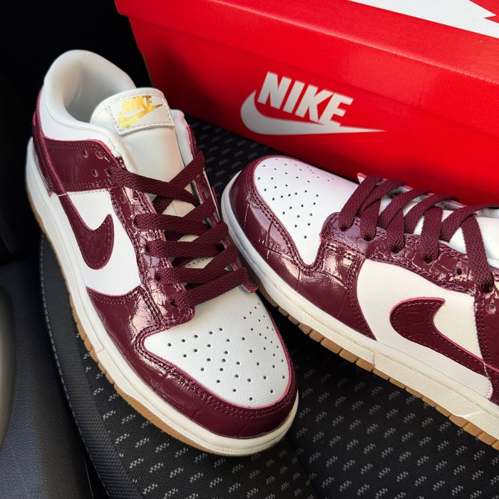 Кросівки Кроссовки Nike  sb dunk Burgundy Croc Red Бургунди Бургунді Кросовки демісезон