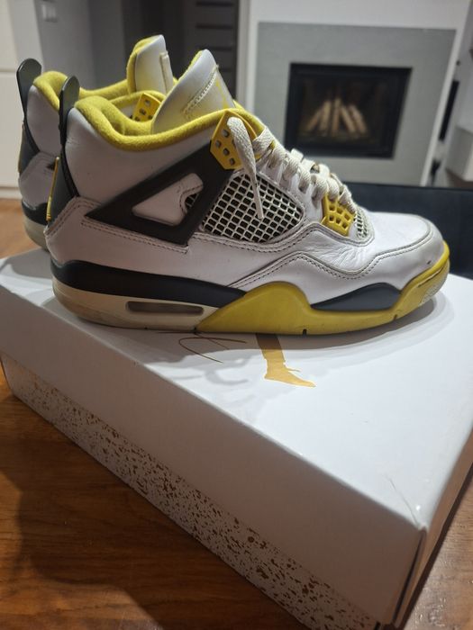 Nike air jordan 4