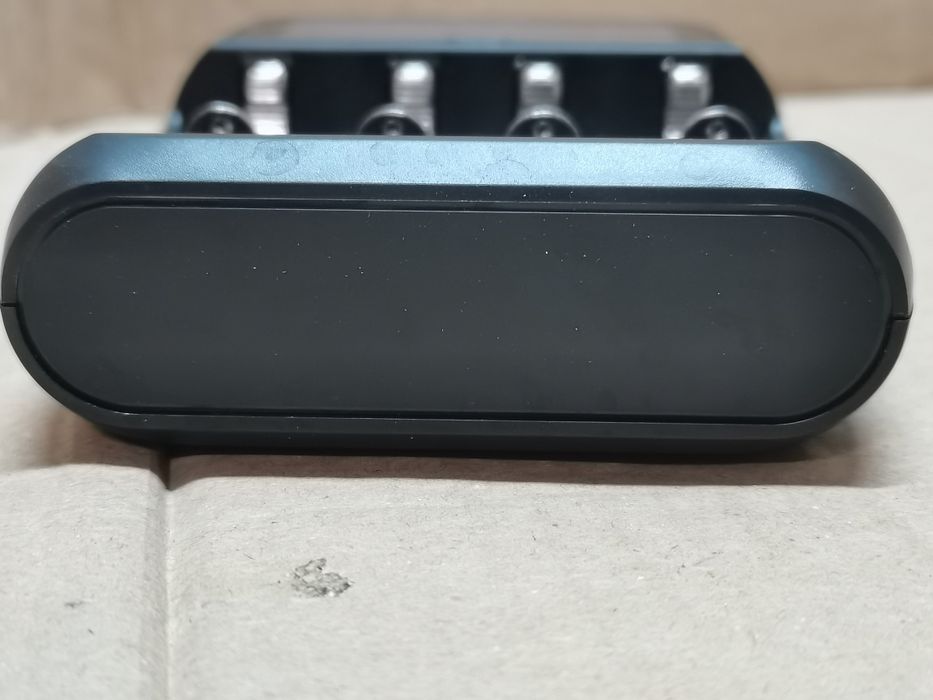 Ładowarka CSL-Computer CSL - Uniwersalna ładowarka akumulatorów