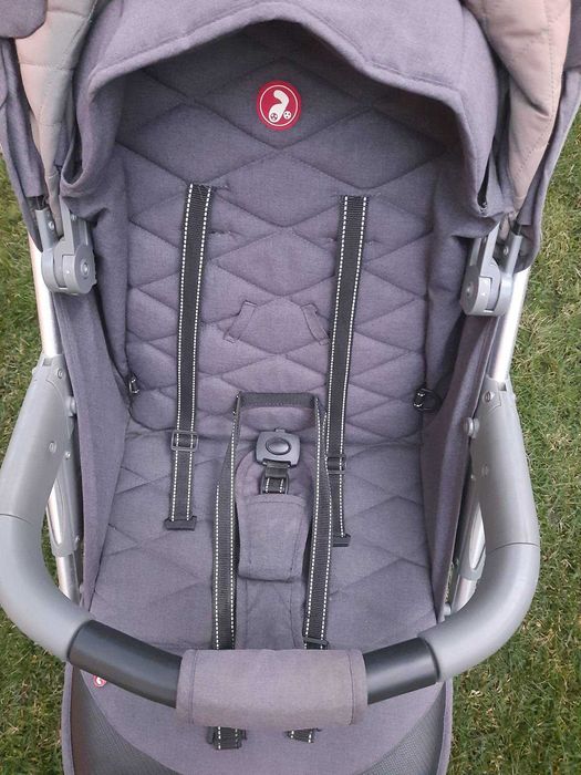 Коляска прогулянкова Carrello Vista Steel Grey