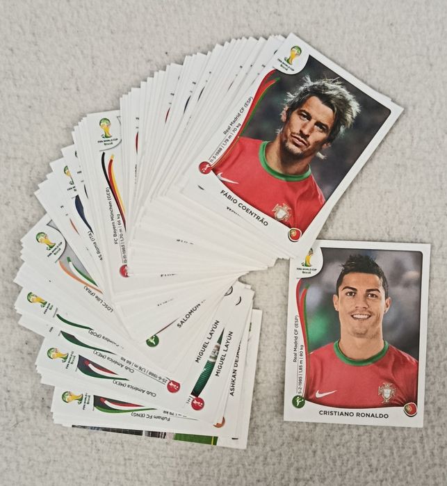 Caderneta BRASIL 2014 vazia+ 235 Cromos diferentes