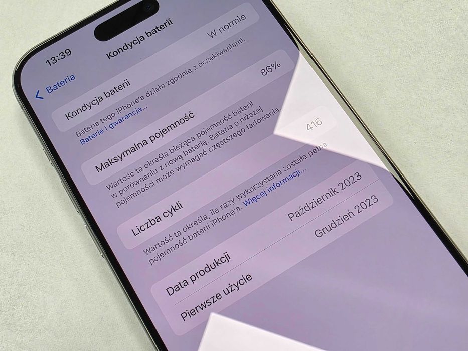iPhone 15 PRO MAX 256GB/ Natural Titanium/ 86%/ Grade A-/ + ładowarka/ GW 12 MSC