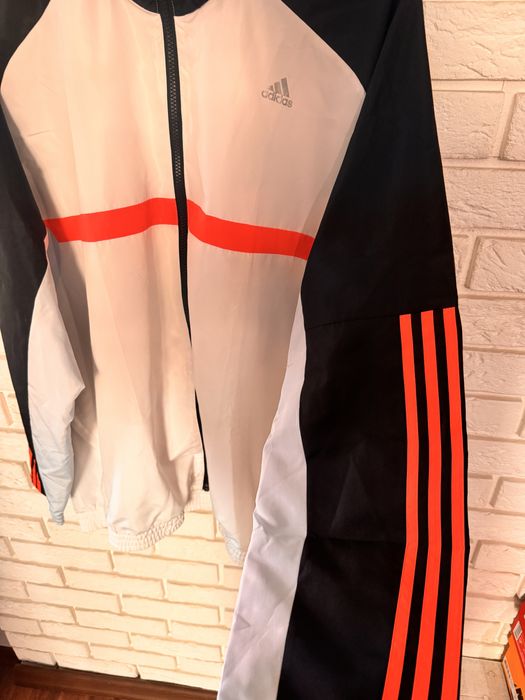 Kurtka wiatrowa Adidas Climalite