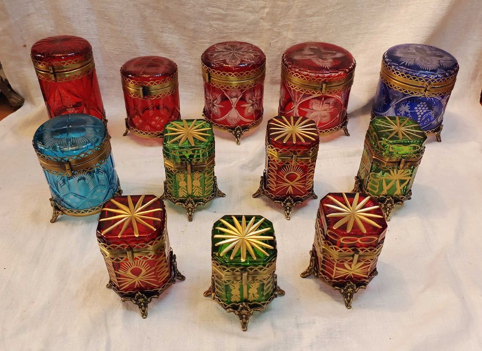 Caixas Coloridas Lapidadas