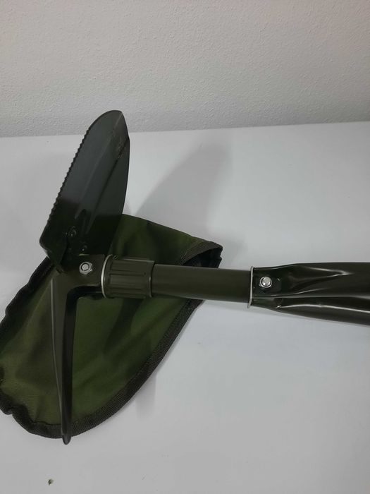Pá de campismo com bolsa