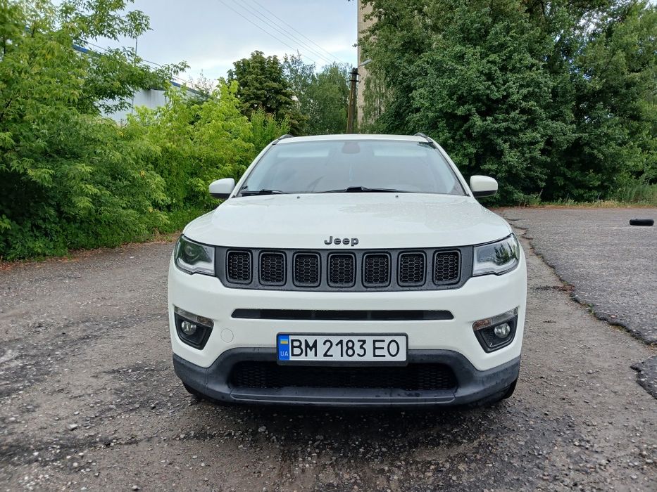 Продам авто джип компас кiнець 2019 року в гарному доглянутому станi.