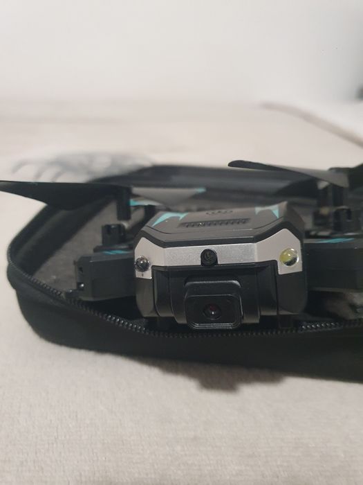 Drone muito com câmera 4K