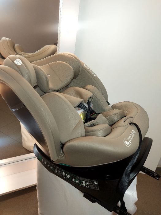 Автокрісло  Carrello Octopus від 0 -36кг Опорна стійка ізофікс поворот