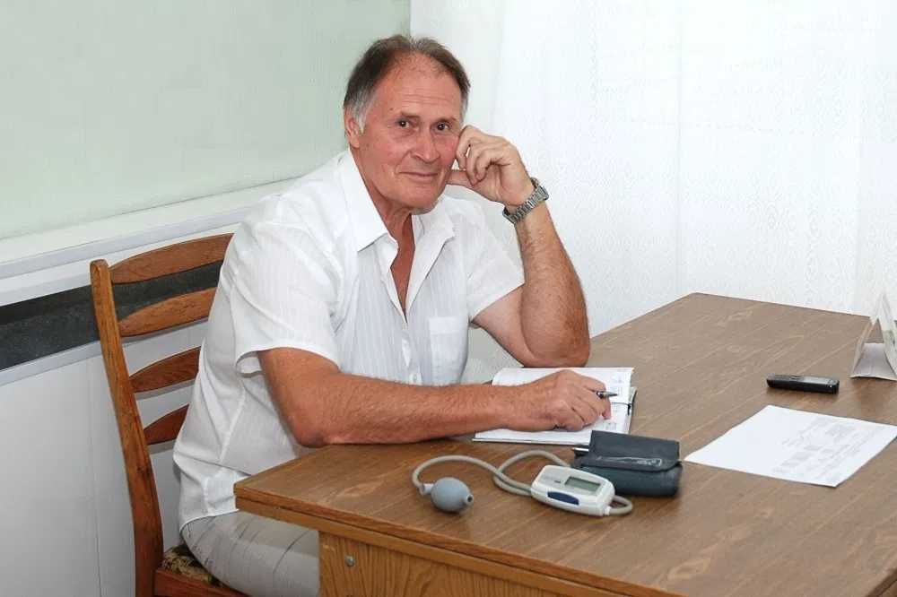 Профессиональный массажист-реабилитолог, мануальный терапевт.