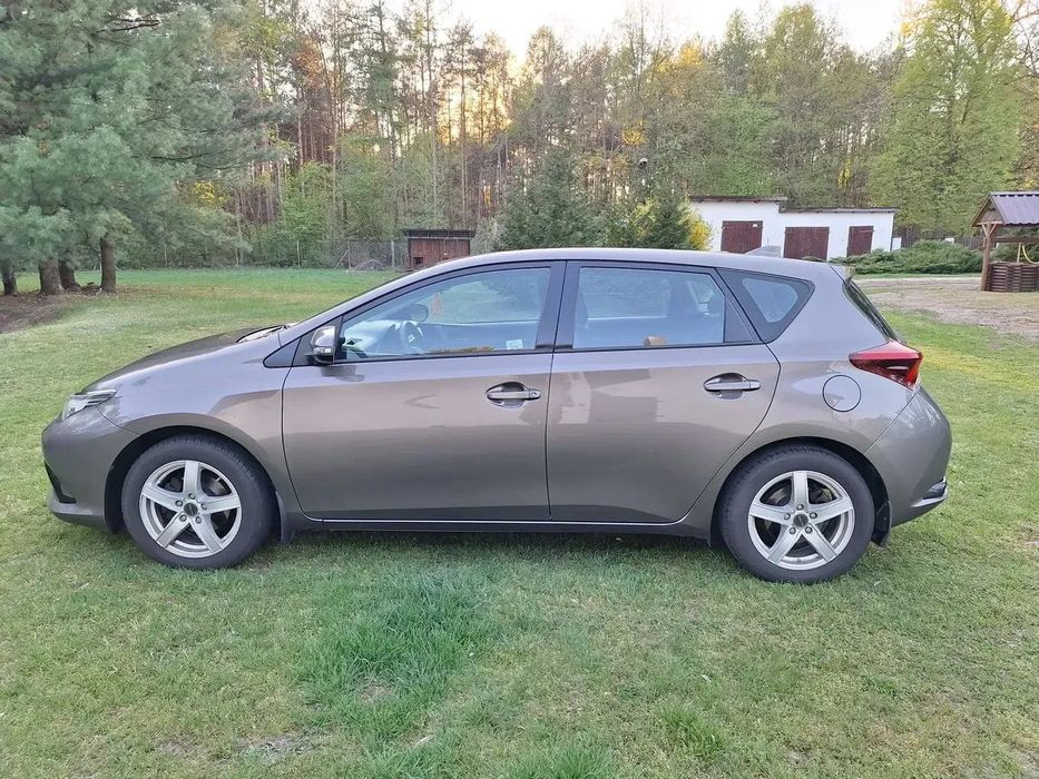 Toyota Auris Toyota Auris 1.6 2018r.