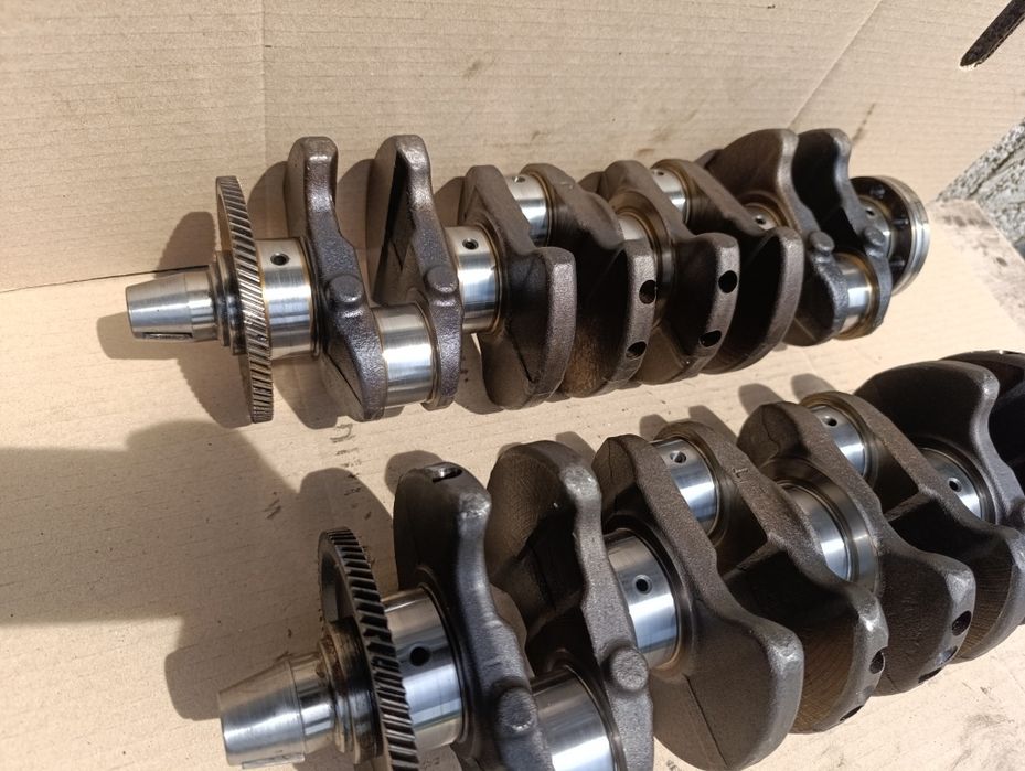 Коленвал колінчастий вал 2.0 дизель Мазда 6 5 Мпв рф5 рф7
