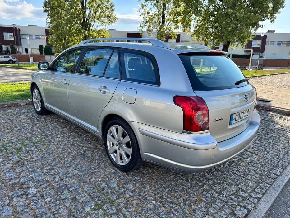 Toyota Avensis Sw 2.0 D-4D Nac — photo 5