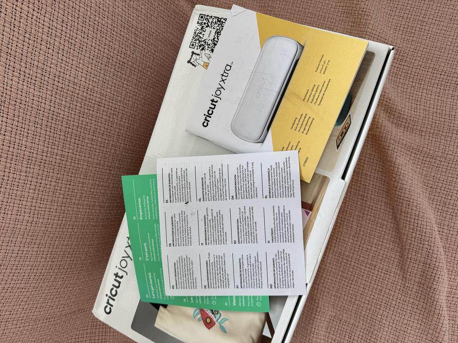 Cricut Joy Xtra + varios Extras e acessorios