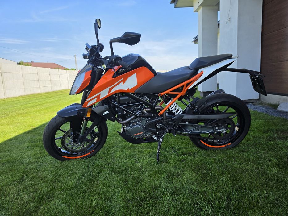 KTM 125 Duke, 2017 r., przebieg 15 123 km