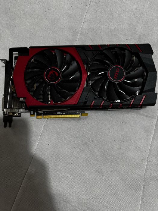 Placa grafica gtx 96064172187304451120