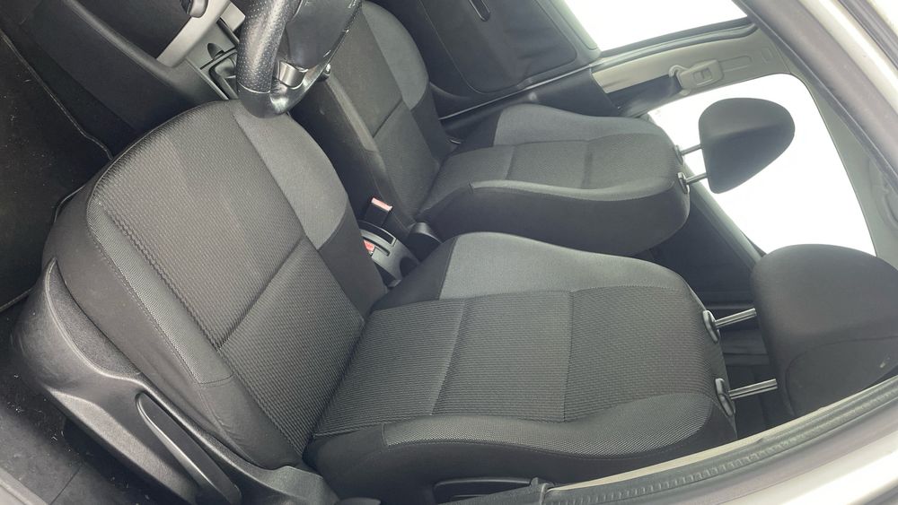 Peugeot 207 1.4 HDI Sportium Nacional 2012