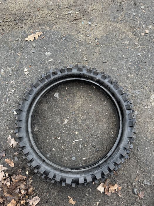 Кроссова покришка R19