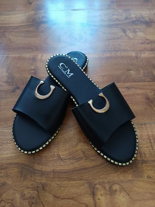 Klapki damskie czarne