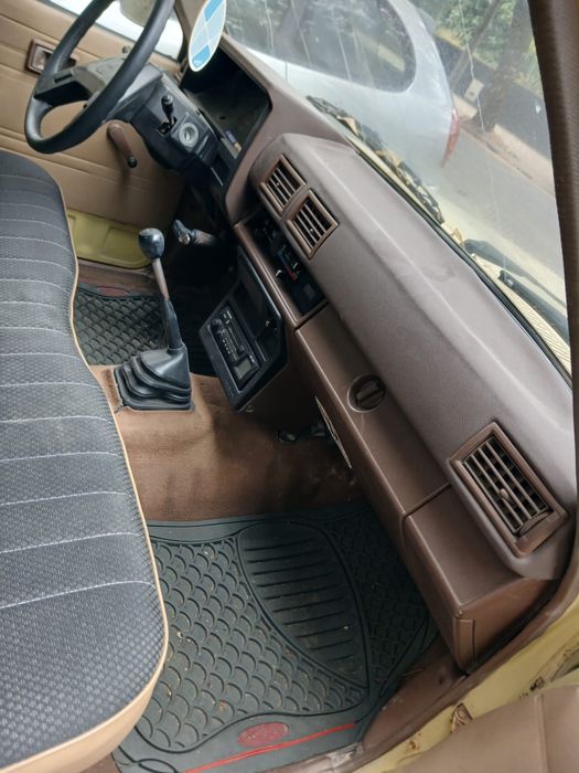 Carrinha Toyota Hilux 2.4 D