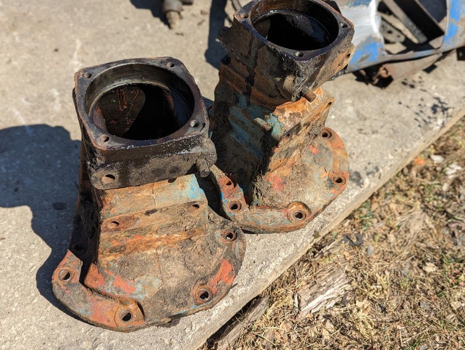 Чулок/рукав МТЗ Ступиця МТЗ 80/82 Задній міст Запчастини Моста Піввісь