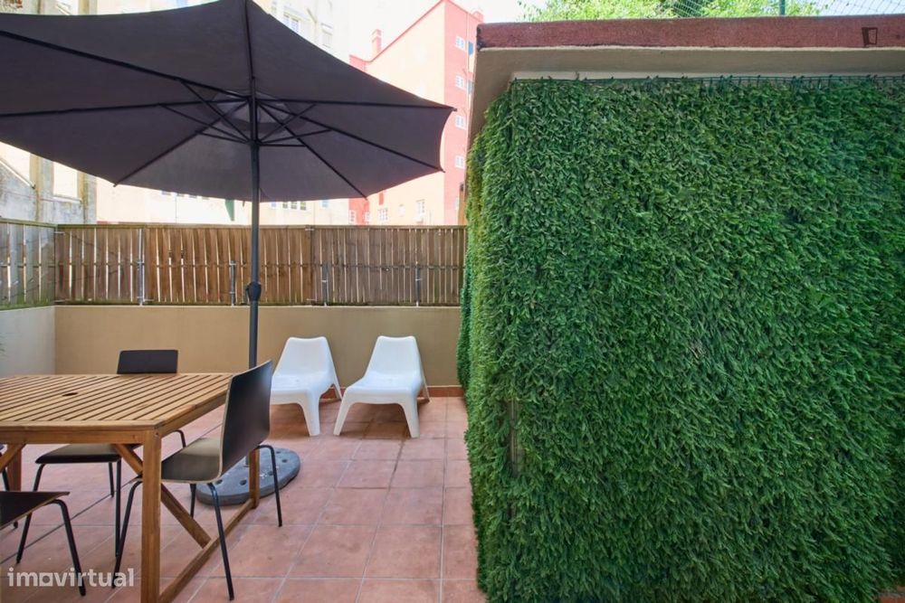 Quarto - localizado em Alameda Lisbon