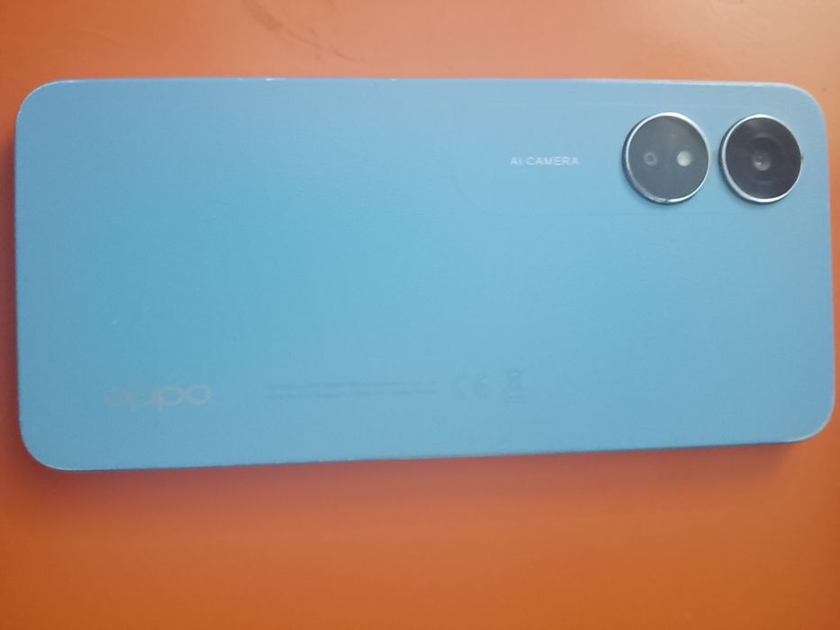 OPPO A17 a funcionar