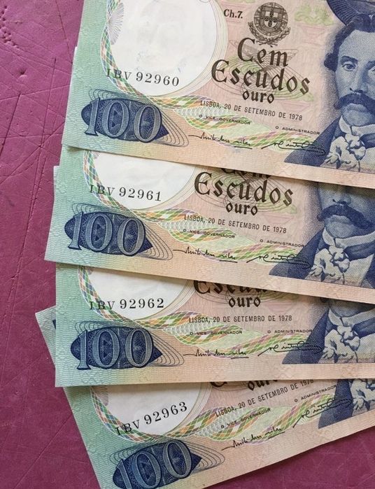 Notas raríssimas numeração sequencial 100 cem escudos