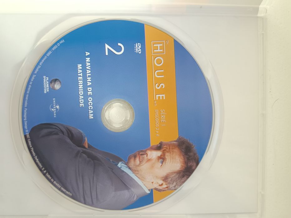 DVD dr house     .
