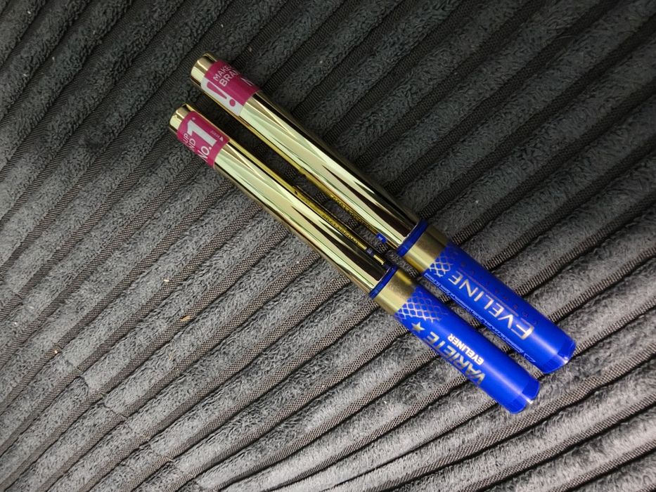 Eyeliner Eveline niebieski