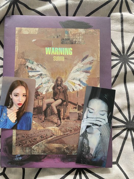 Album Kpop Sunmi Warning