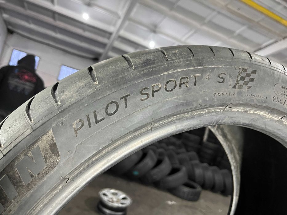 LS1505 Літні шини 255/40r19 Michelin Pilot Sport 4 S пара резина р19