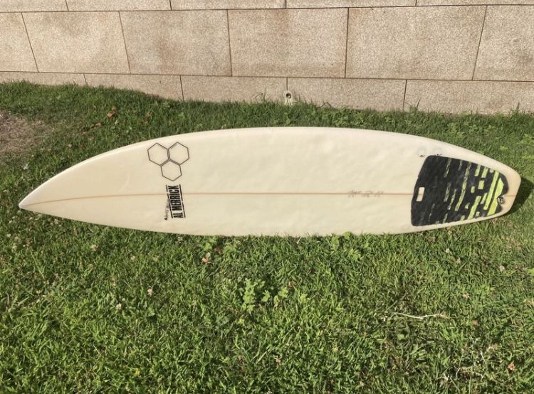 Prancha de surf tamanho 5’9 da Al-Merrick