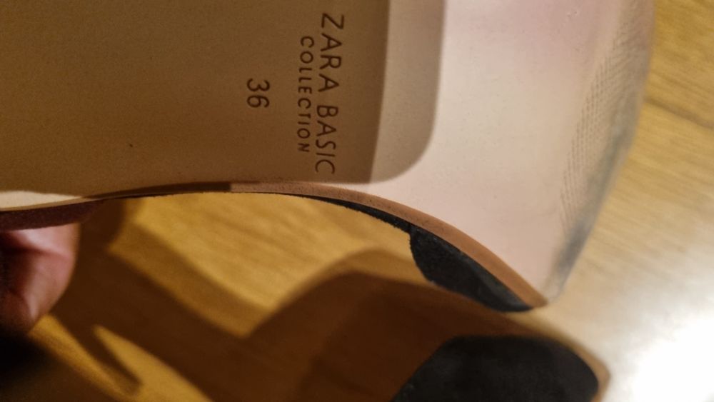 Sapatos salto alto pretos, bordeau beje